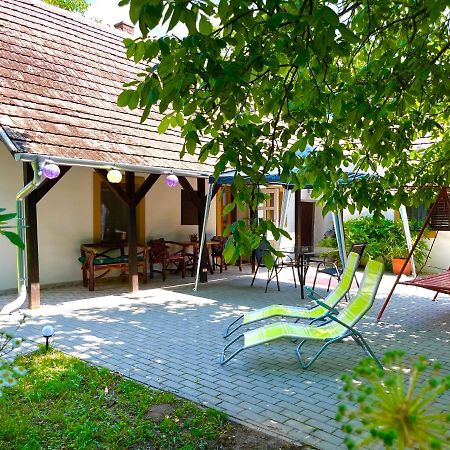 Arnyas Vendeghaz Villa Badacsonytomaj Buitenkant foto