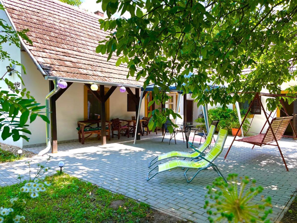 Arnyas Vendeghaz Villa Badacsonytomaj Buitenkant foto